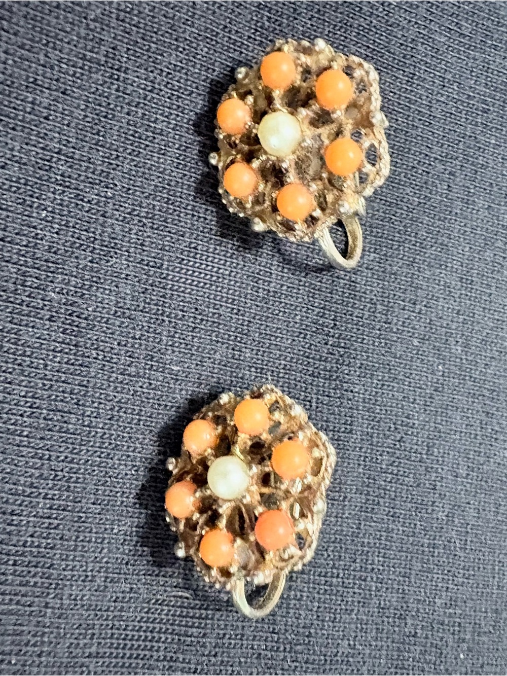 Vintage Coral Orange Cabochon Faux Pearl Clip On Earrings Gold Tone Floral
